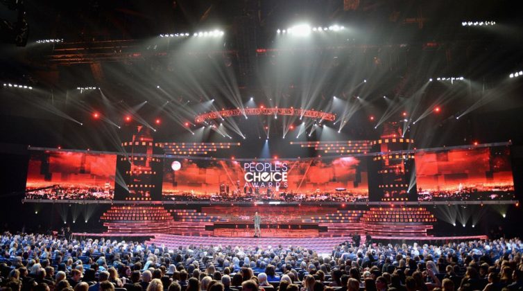 peoples-choice-awards-2017-%ce%b1%cf%85%cf%84%ce%bf%ce%af-%ce%b5%ce%af%ce%bd%ce%b1%ce%b9-%ce%bf%ce%b9-%ce%b1%ce%b3%ce%b1%cf%80%ce%b7%ce%bc%ce%ad%ce%bd%ce%bf%ce%b9-%cf%84%ce%bf%cf%85-%ce%ba0