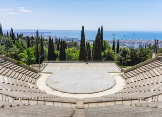 το-θέατρο-δάσους-του-κθβε-χρειάζεται-τ