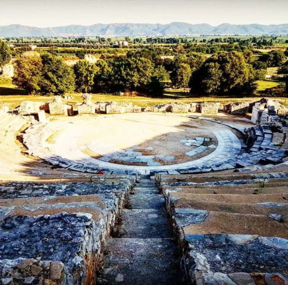 60-χρόνια-φεστιβάλ-φιλίππων-τιμά-τους-π