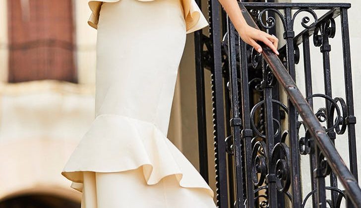 %ce%b1%cf%85%cf%84%ce%ac-%cf%84%ce%b1-off-shoulder-%ce%bd%cf%85%cf%86%ce%b9%ce%ba%ce%ac-%ce%b8%ce%b1-%cf%83%ce%b1%cf%82-%cf%80%ce%ac%cf%81%ce%bf%cf%85%ce%bd-%cf%84%ce%b1-%ce%bc%cf%85%ce%b1%ce%bb%ce%ac0