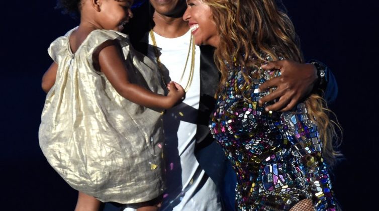 %cf%84%ce%b1-%ce%b4%ce%af%ce%b4%cf%85%ce%bc%ce%b1-%cf%84%ce%b7%cf%82-beyonce-%ce%ad%ce%b3%ce%b9%ce%bd%ce%b1%ce%bd-%ce%b5%ce%bd%cf%8c%cf%82-%ce%bc%ce%ae%ce%bd%ce%b1-%ce%ba%ce%b1%ce%b9-%cf%80%ce%b10