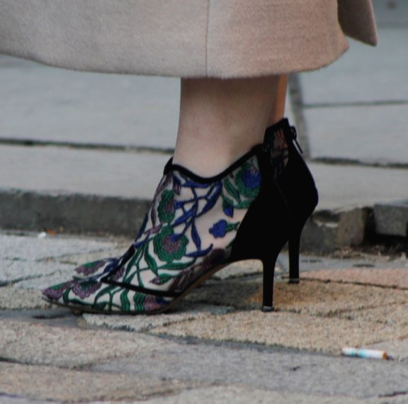 kitten-heel-booties-τα-μποτάκια-με-το-κομψό-τακούνι-πο