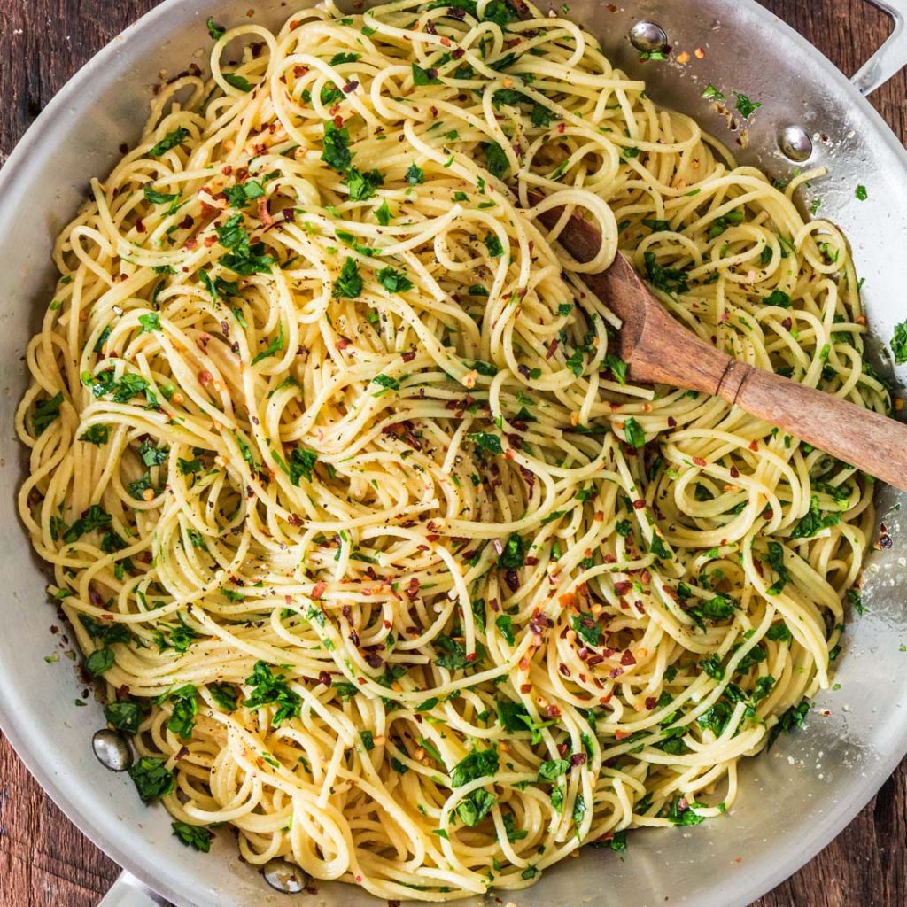 spaghetti-%ce%bc%ce%b5-%ce%bb%ce%ac%ce%b4%ce%b9-%cf%80%ce%b9%cf%80%ce%b5%cf%81%ce%b9%ce%ac-%ce%ba%ce%b1%ce%b9-%cf%83%ce%ba%cf%8c%cf%81%ce%b4%ce%bf-%cf%84%ce%bf-%cf%80%ce%b9%ce%bf-%ce%b5%cf%8d%ce%ba0