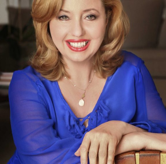 agapi-stassinopoulos-μέσα-μας-υπάρχουν-δύο-λύκοι-ο-ένας