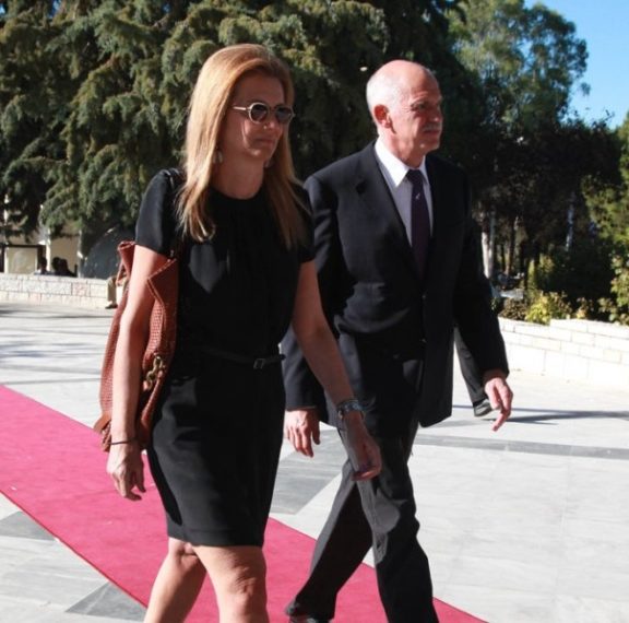 η-πανέμορφη-κόρη-του-γιώργου-παπανδρέ