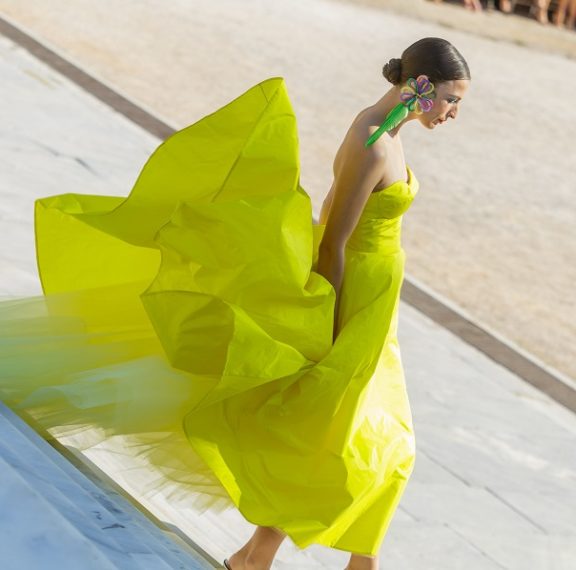 τα-ονειρεμένα-φορέματα-και-αξεσουάρ-τ