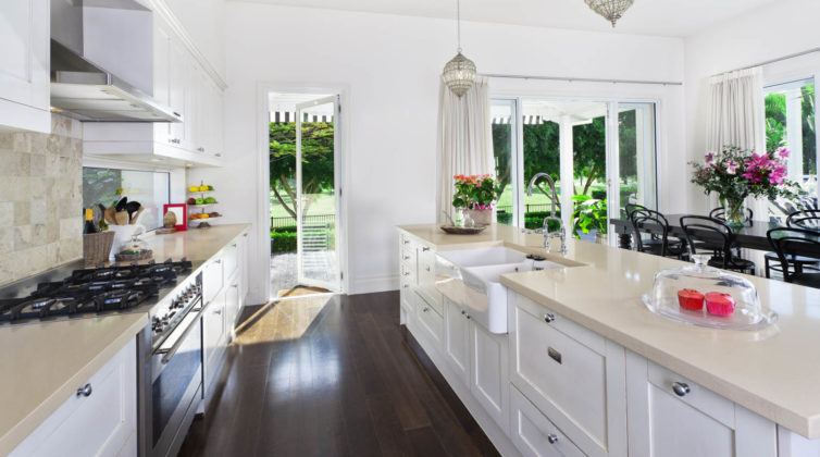 5 απλοί τρόποι για να κάνεις το σπίτι σου να μυρίζει καθαριότητα