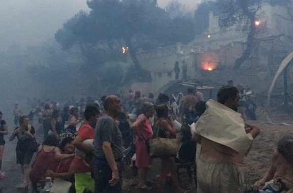 η-συγγραφέας-μαρίνα-γιώτη-γεμάτη-θλίψ