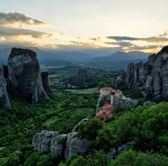δείτε-το-βίντεο-του-εοτ-με-τις-ομορφιές