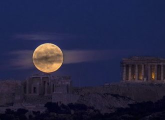το-τελευταίο-ολόγιομο-φεγγάρι-του-18-ό