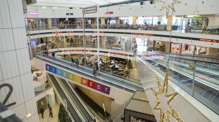 %ce%b7-christmas-land-%cf%84%ce%bf%cf%85-river-west-%ce%b6%cf%89%ce%bd%cf%84%ce%b1%ce%bd%ce%b5%cf%8d%ce%b5%ce%b9-%ce%ba%ce%b1%ce%b9-%ce%bc%ce%b1%ce%b3%ce%b5%cf%8d%ce%b5%ce%b9-%ce%bc%ce%b90