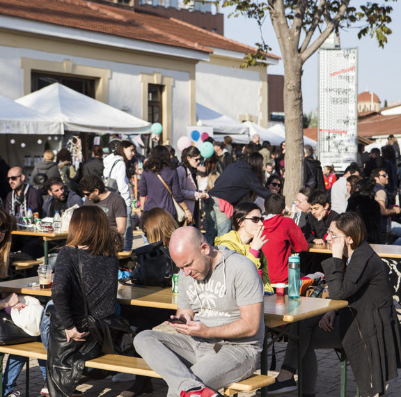 καλοκαιρινή-βόλτα-στο-meet-market-στην-τεχνόπο