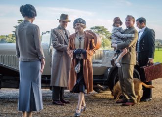 η-πολυβραβευμένη-σειρά-downton-abbey-έρχεται-σ