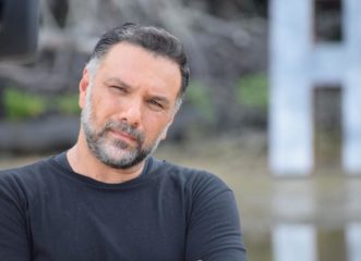 η-παρακάτω-διαφήμιση-με-τον-γρηγόρη-αρ