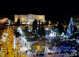 η-χριστουγεννιάτικη-αθήνα-φέτος-πιο-λ