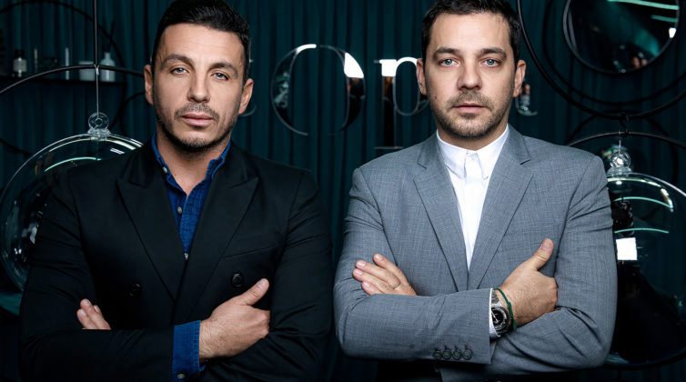 o%ce%b9-miro-%ce%bc%ce%ac%cf%82-%ce%b5%ce%bc%cf%80%ce%bd%ce%ad%ce%bf%cf%85%ce%bd-%ce%bd%ce%b1-%ce%b1%ce%bd%ce%b1%ce%ba%ce%b1%ce%bb%cf%8d%cf%88%ce%bf%cf%85%ce%bc%ce%b5-%cf%84%ce%bf%ce%bd-%ce%bc%ce%bf0