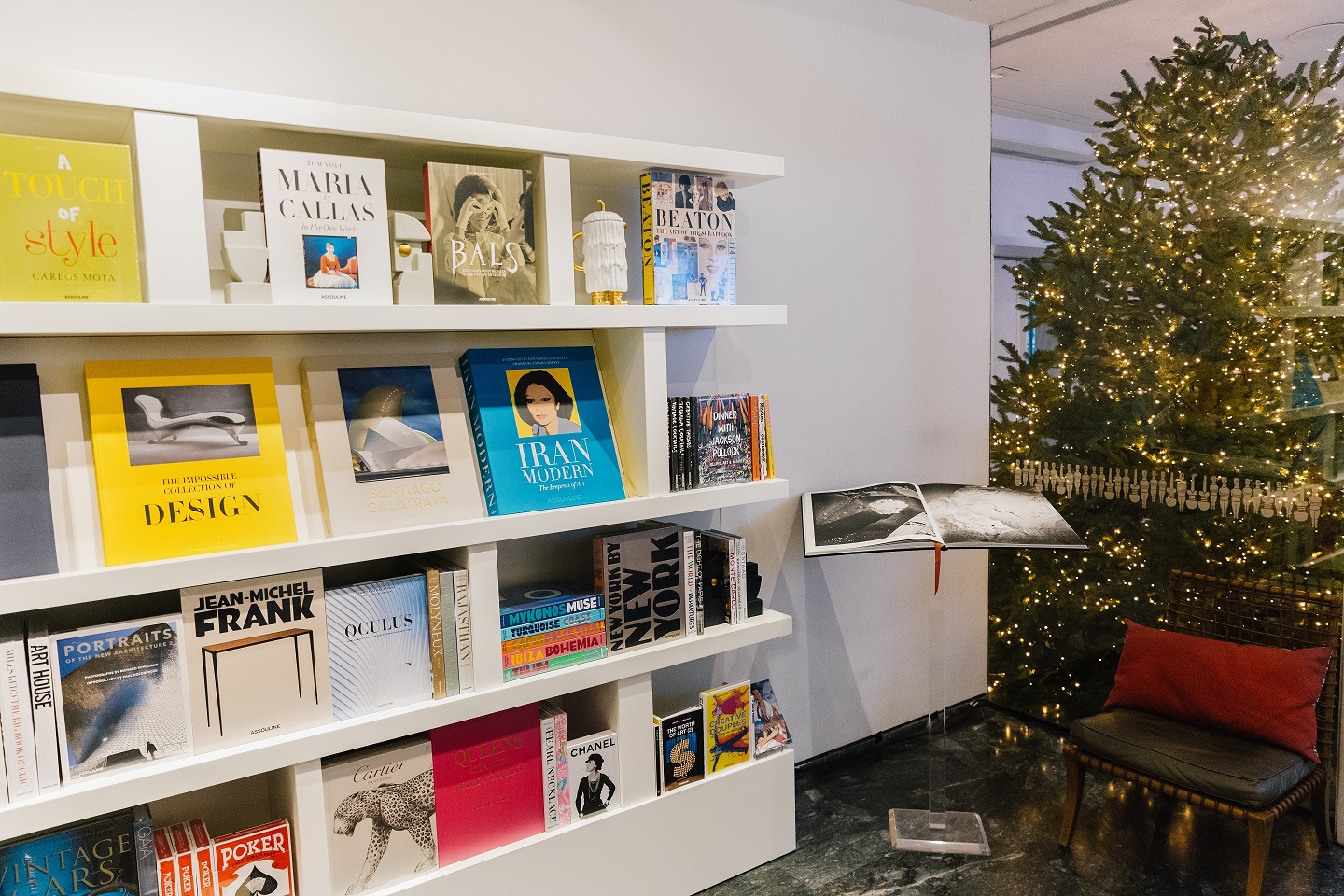 to-%ce%bc%ce%bf%ce%bd%ce%b1%ce%b4%ce%b9%ce%ba%cf%8c-pop-up-maison-assouline-%cf%83%ce%b5-%ce%bc%ce%bf%cf%85%cf%83%ce%b5%ce%af%ce%bf-%cf%83%cf%84%ce%bf%ce%bd-%ce%ba%cf%8c%cf%83%ce%bc%ce%bf-%cf%832