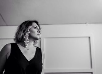 ασπασία-στρατηγού-η-φωνή-που-κρύβετα