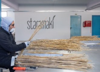 staramakia-πρόσφυγες-και-πρώην-άνεργοι-φτιάχν
