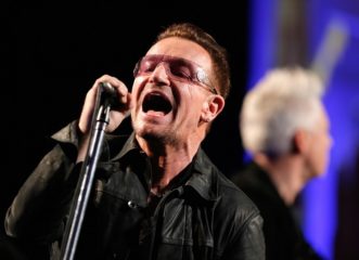 ο-bono-έγραψε-τραγούδι-αφιερωμένο-σε-όσου