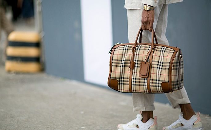 %ce%b7-burberry-%cf%83%cf%84%ce%b1%ce%bc%ce%b1%cf%84%ce%ac-%cf%84%ce%b7%ce%bd-%cf%80%ce%b1%cf%81%ce%b1%ce%b3%cf%89%ce%b3%ce%ae-%cf%84%ce%b7%cf%82-%ce%b4%ce%b9%ce%ac%cf%83%ce%b7%ce%bc%ce%b7%cf%820