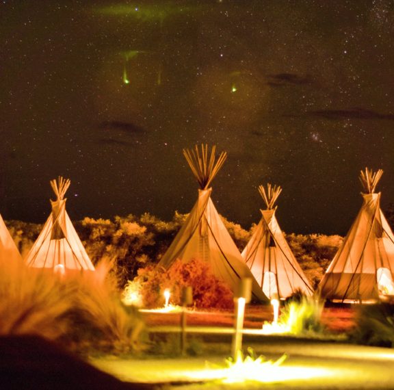 τι-είναι-το-glamping-και-ποια-είναι-η-διαφορά-τ