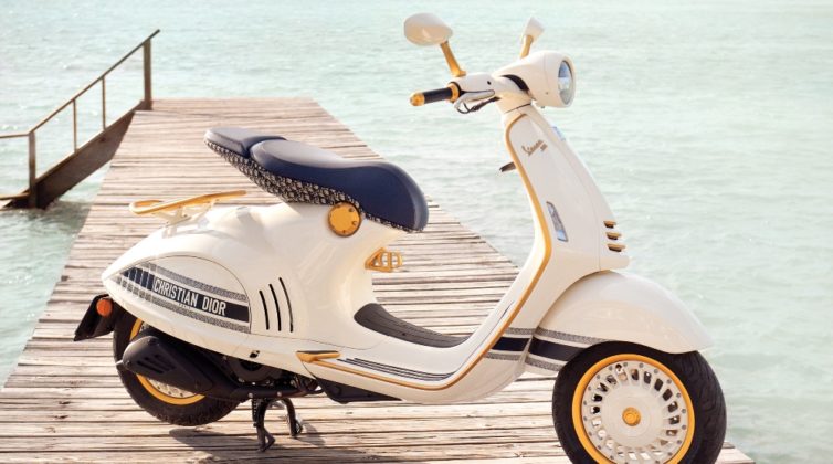 %ce%b7-%cf%80%cf%81%cf%8e%cf%84%ce%b7-vespa-%ce%bc%ce%b5-%cf%84%ce%b7%ce%bd-%cf%85%cf%80%ce%bf%ce%b3%cf%81%ce%b1%cf%86%ce%ae-%cf%84%ce%bf%cf%85-christian-dior-%ce%b5%ce%af%ce%bd%ce%b1%ce%b9-%ce%b30