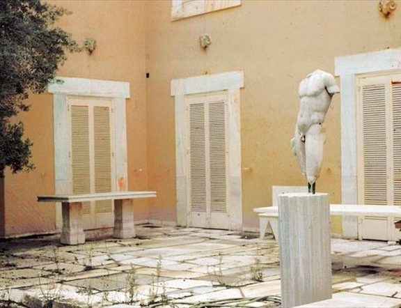 η-ιστορική-βίλα-ιόλα-γίνεται-κέντρο-πο