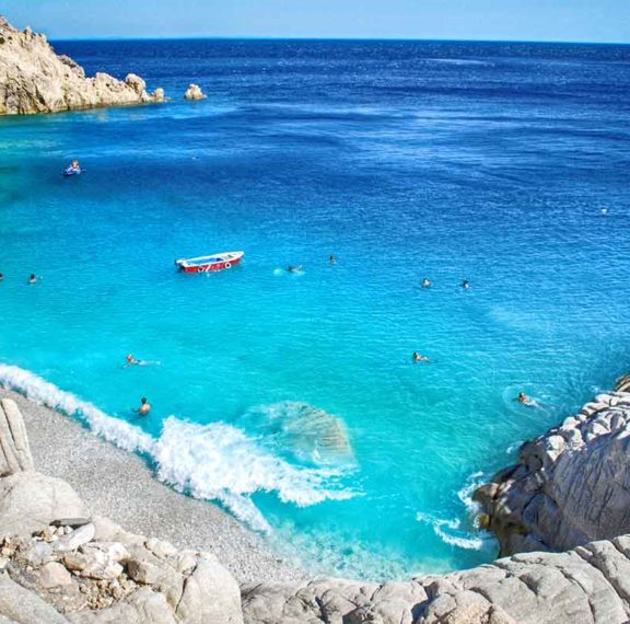 η-bild-εξυμνεί-την-ικαρία-για-το-φαγητό-τη-σ