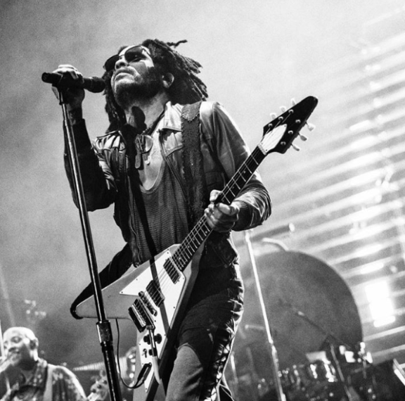 ο-lenny-kravitz-είναι-το-νέο-πρόσωπο-του-saint-laurent