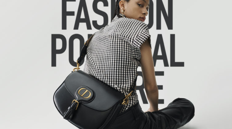 %ce%bf-dior-%cf%80%ce%b1%cf%81%ce%bf%cf%85%cf%83%ce%b9%ce%ac%ce%b6%ce%b5%ce%b9-%cf%84%ce%b7-%ce%bd%ce%ad%ce%b1-it-%cf%84%cf%83%ce%ac%ce%bd%cf%84%ce%b1-%cf%84%ce%bf%cf%85-%cf%80%ce%ae%cf%810