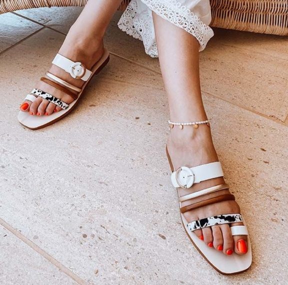 σανδάλια-ένας-stylish-οδηγός-για-να-επιλέξει