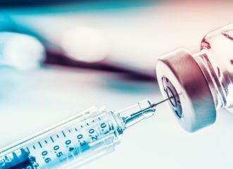 το-deal-κομισιόν-astrazeneca-για-το-εμβόλιο-400-εκατ-δ