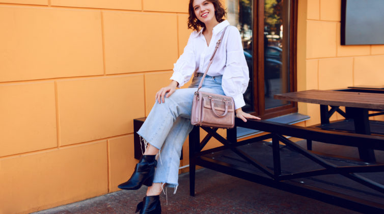 6-%ce%b6%ce%b5%cf%85%ce%b3%ce%ac%cf%81%ce%b9%ce%b1-chelsea-boots-%cf%80%ce%bf%cf%85-%ce%b8%ce%b1-%ce%b5%cf%81%cf%89%cf%84%ce%b5%cf%85%cf%84%ce%b5%ce%af%cf%82-%cf%86%ce%ad%cf%84%ce%bf%cf%82-%cf%840