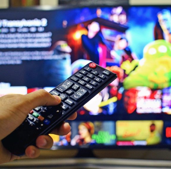 τώρα-μπορείτε-να-δείτε-netflix-δωρεάν-χωρίς
