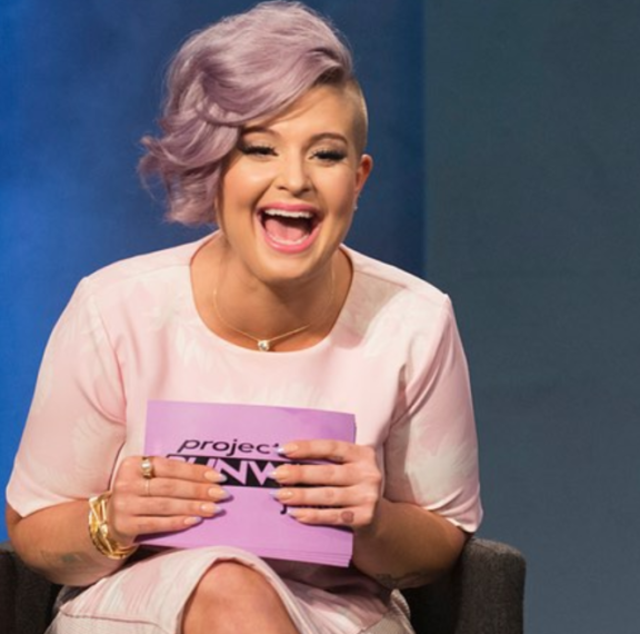 η-απίστευτη-αλλαγή-της-kelly-osbourne-με-ποια-μέθο