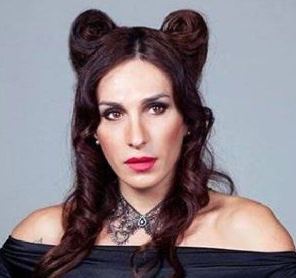 η-μίνα-ορφανού-παραδέχτηκε-ότι-ήταν-εθ