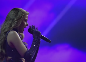 eurovision-2021-με-ολόσωμη-φόρμα-vrettakos-η-stefania-κι-εφέ-που-θα-γ