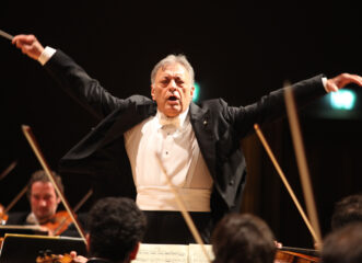 zubin-mehta-ο-μαέστρος-μύθος-για-μια-βραδιά-στο-η