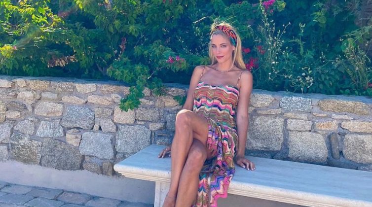 Δούκισσα Νομικού: Το vintage φόρεμα της πεθεράς της που ενθουσίασε τις followers της