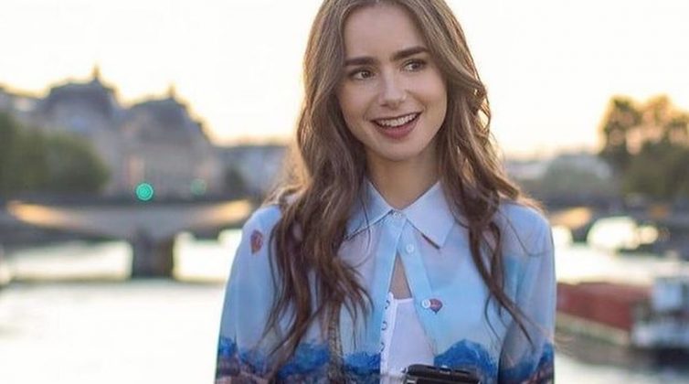 Η Lily Collins παντρεύτηκε - Το βγαλμένο από παραμύθι Ralph Lauren νυφικό της που μας εντυπωσίασε