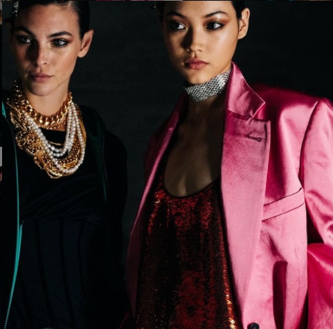 tom-ford-σέξι-ζωηρό-και-με-πολύ-glamour-το-new-look-που-μας-π