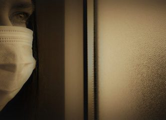 έχασα-τον-μπαμπά-μου-από-κορονοϊό-δε