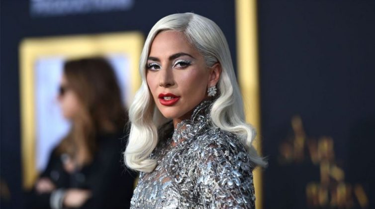 Lady Gaga: Είναι αυτή η καλύτερή της εμφάνιση στο κόκκινο χαλί; Είναι!
