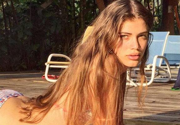valentina-sampaio-το-τρανς-μοντέλο-έγινε-η-νέα-μούσα-τ