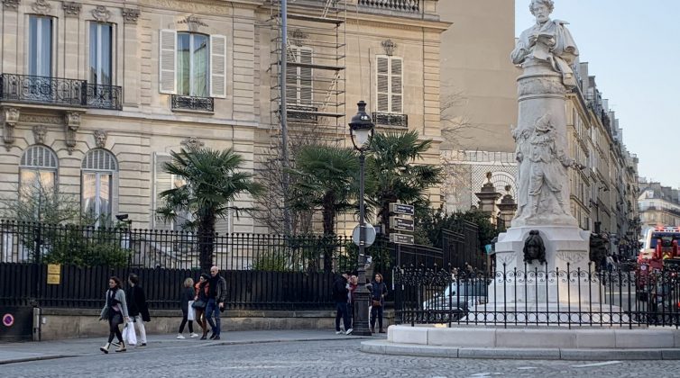 «Νέα Αθήνα»: Η πανέμορφη αλλά άγνωστη στους πολλούς συνοικία στο Παρίσι με το ελληνικό όνομα - Φωτογραφίες