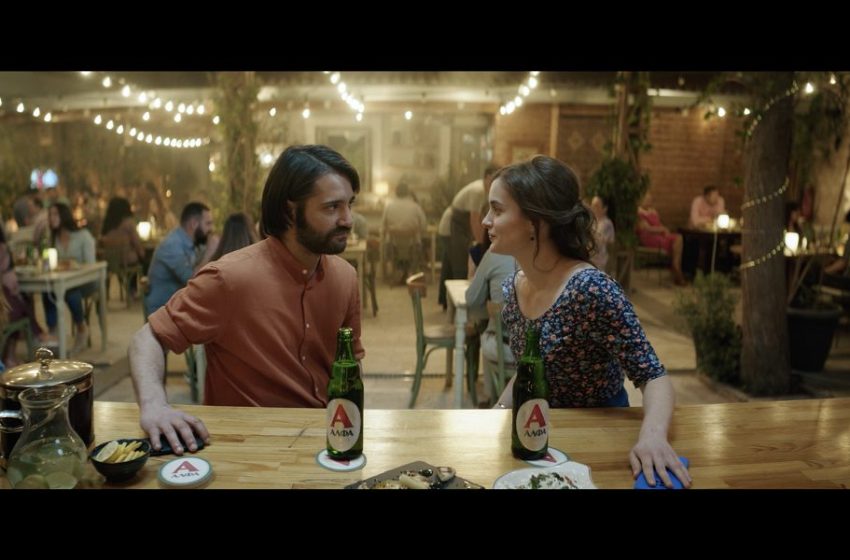 "Πραγματικά Μαζί": Η νέα, υπέροχη διαφήμιση της ΑΛΦΑ είναι η απάντηση στο τι χρειάζεται μια σχέση