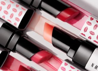 το-νέο-extra-lip-tint-το-extra-plump-lip-serum-της-bobbi-brown-θα-σου-χαρίσει