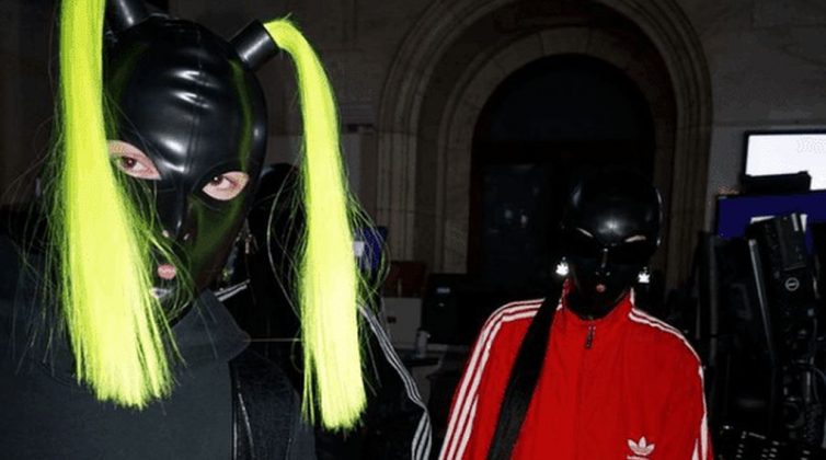 Η adidas Originals ενώνει τις δυνάμεις της με τον εμβληματικό οίκο Balenciaga στην πιο απροσδόκητη συνεργασία