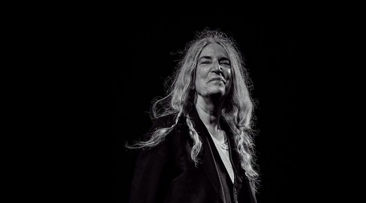 Έρχεται η θρυλική Patti Smith στο Ηρώδειο - Είστε έτοιμοι για τη συναυλία του καλοκαιριού;